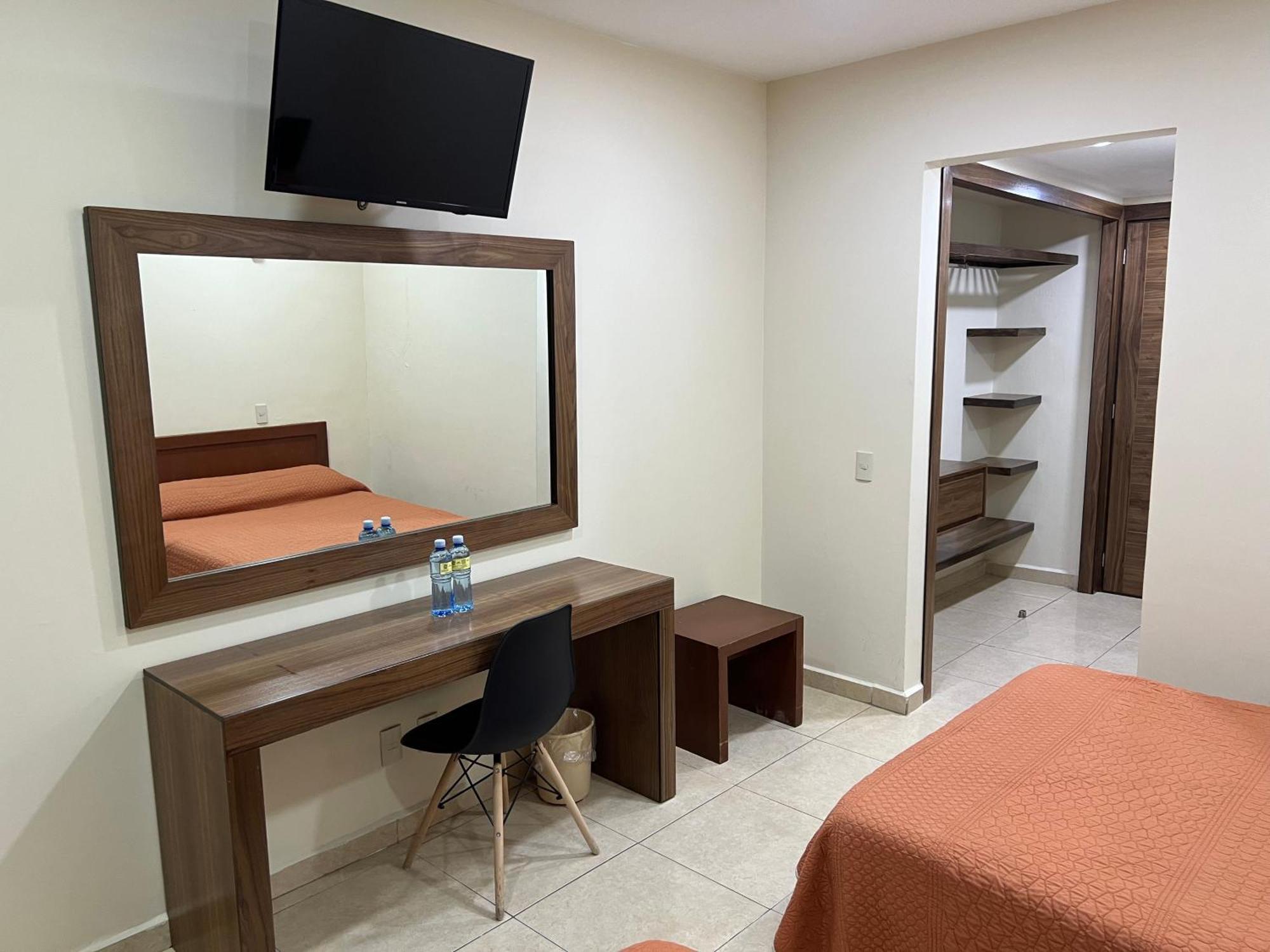 טפטיטלן דה מורלוס Hotel Fiesta Altena מראה חיצוני תמונה