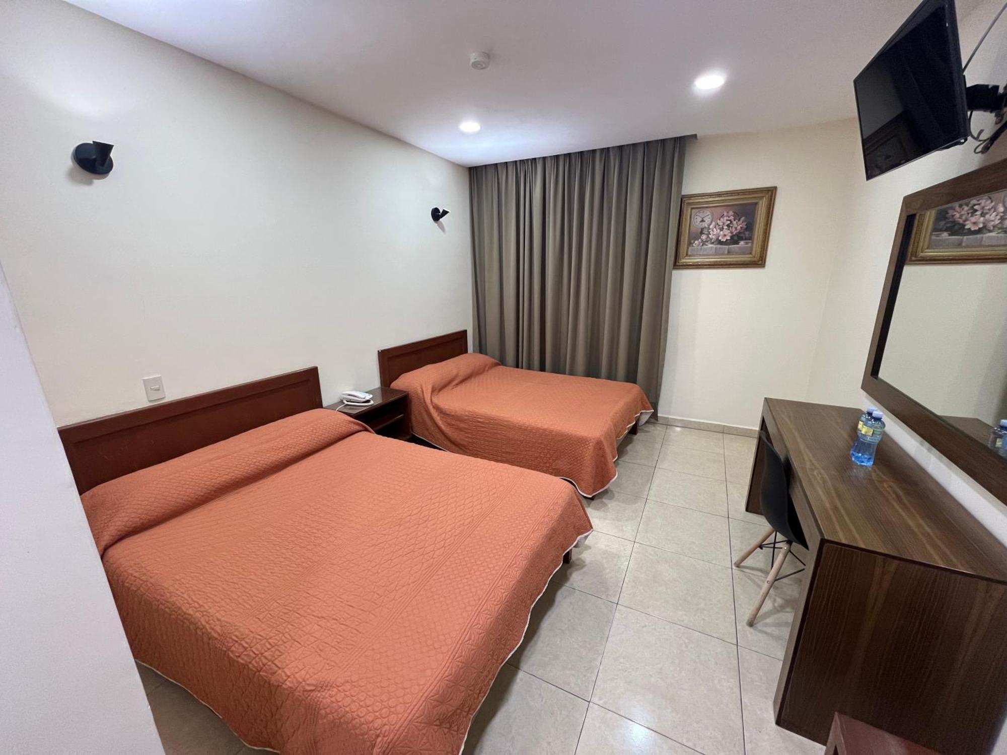 טפטיטלן דה מורלוס Hotel Fiesta Altena מראה חיצוני תמונה